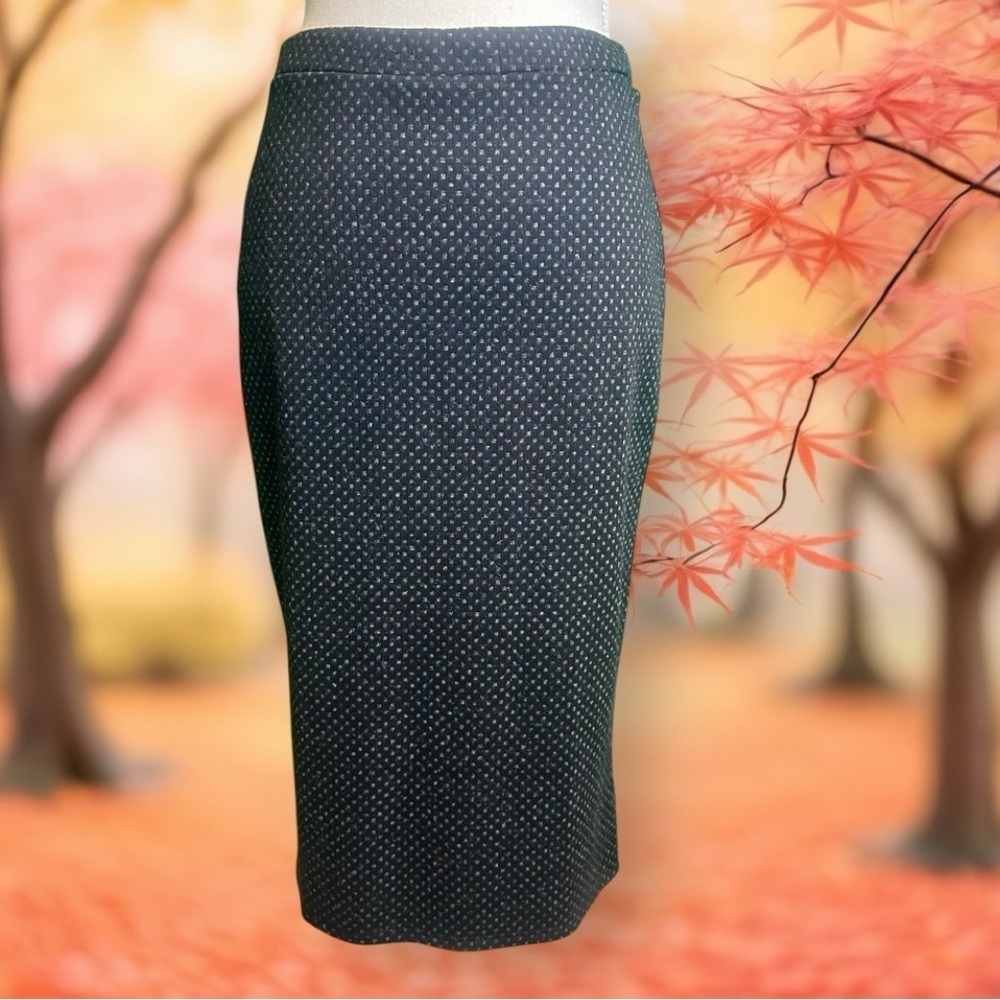 Free People ‘Ludlow’ Black & Gray Dot Knit Pencil Skirt Size Medium - Picture 5 of 15